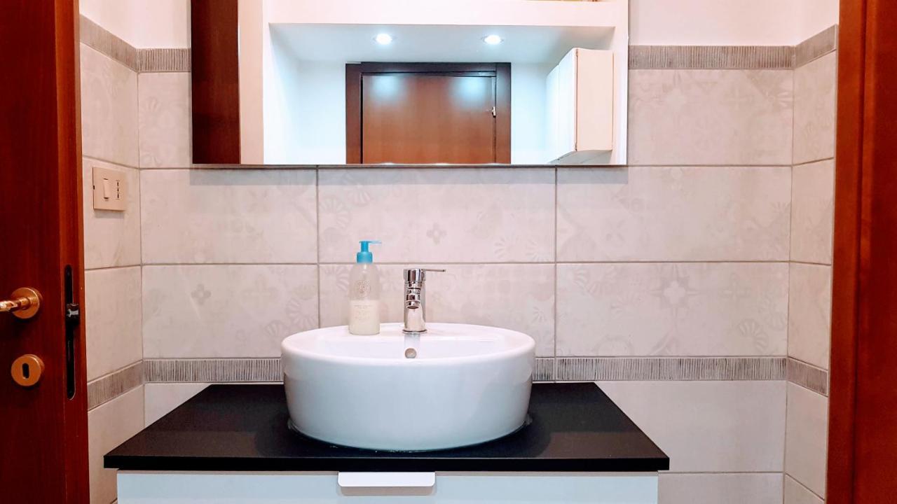 Appuntamento Al Porto Villa Savona Exteriör bild