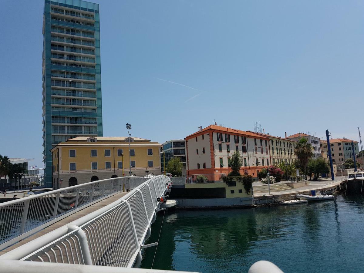 Appuntamento Al Porto Villa Savona Exteriör bild
