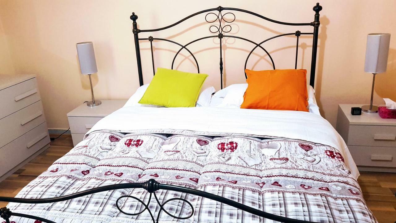 Appuntamento Al Porto Villa Savona Exteriör bild